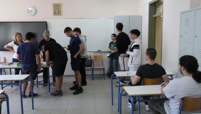 Πανελλαδικές 2025: Οι απαντήσεις σε Ιστορία, Φυσική και Οικονομία – Οι εκτιμήσεις για τη δυσκολία