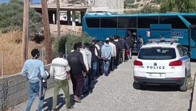 Κρήτη: Πύλη εισόδου τα νότια - Νέες «καραβιές» με μετανάστες που εντοπίστηκαν στη Βιάννο και στους  Καλούς Λιμένες (Φωτο)
