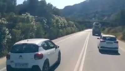Χανιά: Επικίνδυνος οδηγός προκαλεί τρόμο - Μπήκε στο αντίθετο ρεύμα και έκανε προσπέραση σε στροφή (βίντεο)
