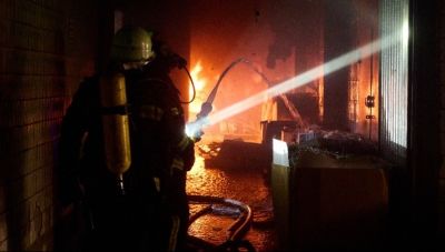 Ουκρανία: Οι Ρώσοι συνεχίζουν το σφυροκόπημα - Πάνω από 40 εκρήξεις στο Χάρκοβο, επίθεση και στη Χερσώνα