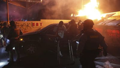 Ταραχές στο Λος Αντζελες: Τα συγχαρητήρια Τραμπ στην Εθνοφρουρά και η επίθεσή του σε κυβερνήτη και δήμαρχο