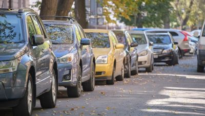 Πού παρκάρεις πιο εύκολα στην Ελλάδα – Οι καλύτεροι και χειρότεροι Δήμοι σύμφωνα με τους πολίτες