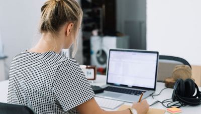 Αρνητική πρωτιά για τους Έλληνες - Πρωταθλητές Ευρώπης στην εργασία το ΣΚ