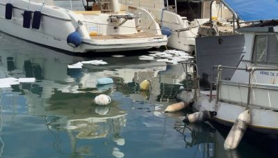 Βύθιση σκάφους στο λιμάνι Ηρακλείου – Αντιδράσεις και πρωτοβουλίες για καταγραφή των πλεούμενων (φωτο + βίντεο)