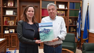 Συνάντηση Περιφερειάρχη Κρήτης με τη Γενική Πρόξενο της Γαλλίας