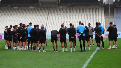 Η ιστορική προπόνηση του ΟΦΗ στο ΟΑΚΑ και η ομιλία του Ράσταβατς