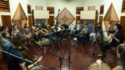 Χανιά: Το μουσικό σύνολο «Ιδιόρρυθμο» απόψε στο θέατρο Μ. Θεοδωράκης