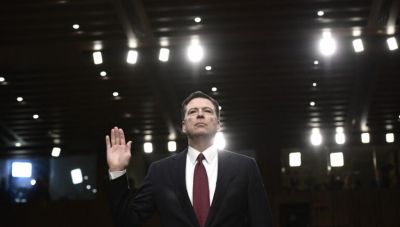 ΗΠΑ: Οι Μυστικές Υπηρεσίες ερευνούν τον πρώην διευθυντή του FBI για μια φωτογραφία με…κοχύλια