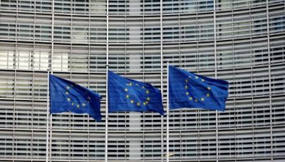 Κομισιόν: Κατανάλωση και ευρωπαϊκή χρηματοδότηση κρατούν ψηλά το ΑΕΠ της Ελλάδας