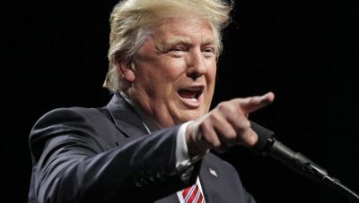 AP: Σχέδια για στρατιωτική παρέλαση στα 79α γενέθλια του Τραμπ με 6.600 στρατιώτες και 50 ελικόπτερα