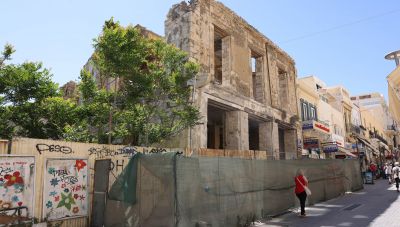Ηράκλειο: Ξενοδοχείο Μίνως, Πλατεία 18 Άγγλων, Δυτικά Νεώρια αλλάζουν τελείως όψη -Ξεκίνησαν οι εργασίες (βίντεο)