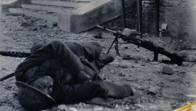 Έκθεση: «Ό,τι απέμεινε... Ιστορίες ανθρώπων από τη Μάχη της Κρήτης. Συλλογή Δημήτρη Σκαρτσιλάκη»