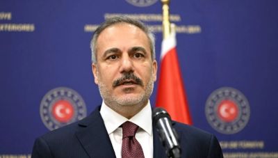 Στο Κίεβο μετά τη Μόσχα ο Χακάν Φιντάν για ειρήνευση στην Ουκρανία