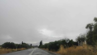 Κακοκαιρία στην Κρήτη: Ισχυρές βροχές σε νότιες περιοχές – Χαλάζι έπεσε στη Βιάννο (Φωτο + Βίντεο)