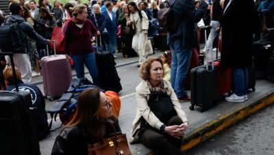 Ισπανία: Χιλιάδες επιβάτες εγκλωβισμένοι για ώρες σε τρένα και σταθμούς λόγω κλοπής χαλκού