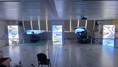 Ηράκλειο: Ξεκινούν οι... πτήσεις με τους προσομοιωτές F16 και F35  που βρίσκονται στο Παγκρήτιο Στάδιο (Φωτο)