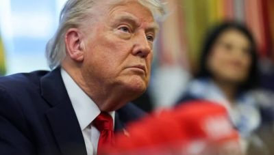 ΗΠΑ: Αύξηση του ανώτατου φορολογικού συντελεστή ζητεί ο Trump από τον Johnson