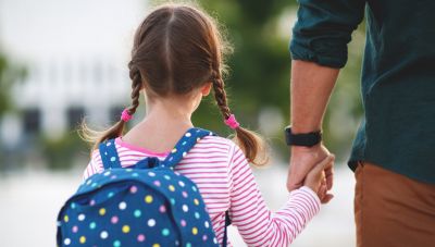 Επίδομα παιδιού Α21: Ξεκινούν σήμερα οι αιτήσεις στην πλατφόρμα - Πότε καταβάλλεται η πρώτη δόση