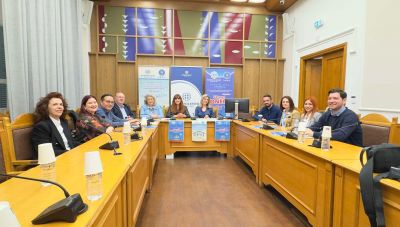 Περιφέρεια Κρήτης: Ξεκινούν οι Σχολές Γονέων στο Ηράκλειο - Όλες οι λεπτομέρειες παρουσιάστηκαν σήμερα (Βίντεο)