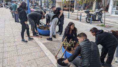 Εθελοντική δράση για την ενίσχυση του αστικού πρασίνου στο Ρέθυμνο (φωτο)