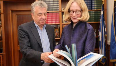 Η Πρέσβης της Αυστρίας στην Ελλάδα επισκέφθηκε τον Περιφερειάρχη Κρήτης