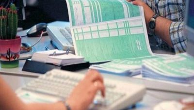 Φορολογικές δηλώσεις: Ανοίγει σήμερα η πλατφόρμα της ΑΑΔΕ-Οι εκπτώσεις