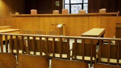 Τραγωδία στο Περιστέρι: Ελεύθερη με «βραχιολάκι» η 22χρονη οδηγός που σκότωσε τον 47χρονο ταξιτζή