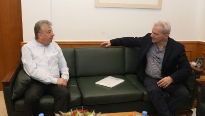 Συνάντηση του Περιφερειάρχη Κρήτης με τον Δήμαρχο Ηρακλείου-Τι συζήτησαν