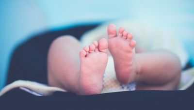 Ρέθυμνο: Μωρό κλειδώθηκε κατά λάθος σε αυτοκίνητο - Λαχτάρα για τη μητέρα