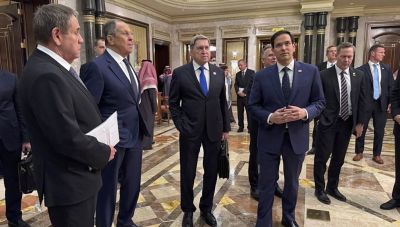 Σήμερα οι κρίσιμες συνομιλίες ΗΠΑ-Ρωσίας για την Ουκρανία στη Σαουδική Αραβία