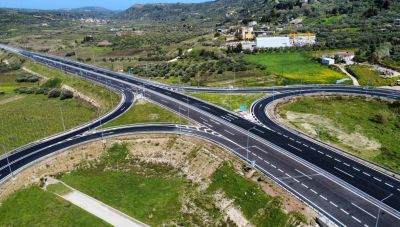 Στην κυκλοφορία η νέα παράκαμψη Αρκαλοχωρίου και ο Ανισόπεδος Κόμβος