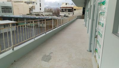 Γονείς μαθητών της Πρώην Ακαδημίας: «Εσείς θα βάζατε τα παιδιά σας σε αυτό το κτίριο;» (Φωτο)