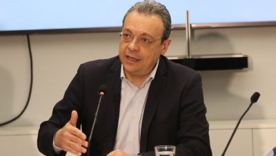 Φάμελλος: Να κατατεθεί η πρόταση δυσπιστίας από τα προοδευτικά κόμματα