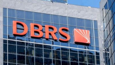 Στο μικροσκόπιο των οίκων αξιολόγησης η ελληνική οικονομία