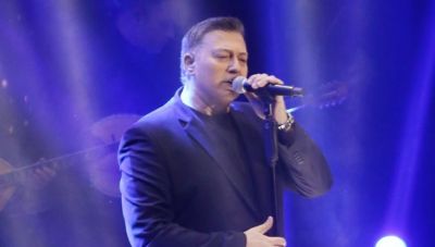 Νίκος Μακρόπουλος: Ο Μανώλης Λιδάκης είναι ο μεγαλύτερος Κρητικός τραγουδιστής μετά το Νίκο Ξυλούρη! (Βίντεο)