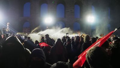 Οι τουρκικές αρχές επιβεβαιώνουν τη σύλληψη Σουηδού δημοσιογράφου-Τον κατηγορούν για 