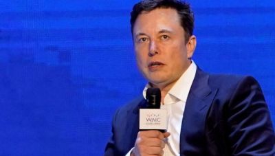 Μασκ: Προσέφερε επιταγές 1 εκατ. δολαρίων σε ψηφοφόρους για να υποστηρίξουν συντηρητικό υποψήφιο στο Ανώτατο Δικαστήριο
