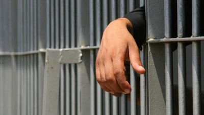Ηράκλειο: Επέστρεψε στη φυλακή μετά την απολογία του ο 29χρονος που εκτίει ποινή... 61 ετών
