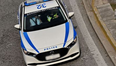 24χρονος χτύπησε με το αυτοκίνητό του και τραυμάτισε αστυνόμο ποδηλάτη που τον κάλεσε να σταματήσει