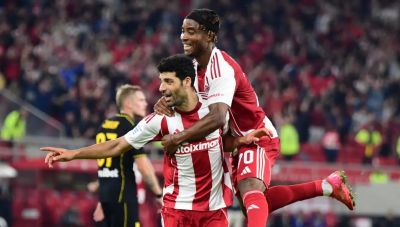 Super League: Νίκησε τον Άρη και πέρασε πρώτος ο Ολυμπιακός - Διπλό της Κηφισιάς στο Περιστέρι