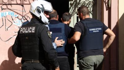 Βορίζια: Νέες φωτογραφίες από το μακελειό - Στο σκοτάδι οι έρευνες για τα όπλα του θανάτου (φωτο)