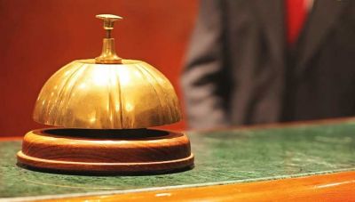 Σωματείο Ξενοδοχοϋπαλλήλων Ηρακλείου: «Απαράδεκτη κατάσταση στη ΔΥΠΑ – Δεκάδες εργαζόμενοι του τουρισμού ταλαιπωρούνται»