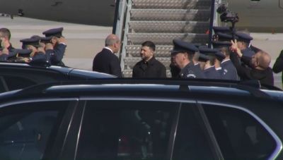 Στην Αθήνα έφτασε ο Βολοντίμιρ Ζελένσκι