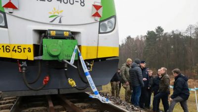 Πολωνία: Έκρηξη σε σιδηροδρομική γραμμή προς την Ουκρανία – Δολιοφθορά βλέπει ο Τουσκ