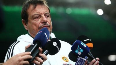 Αταμάν: Δεν υπάρχει χρόνος για να αναζητήσουμε νέο παίκτη - Περιμένουμε Γιούρτσεβεν και Χολμς