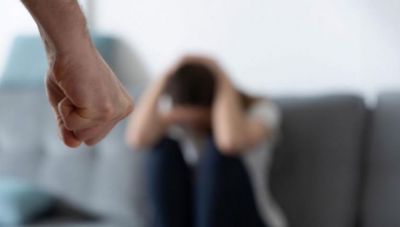 ΠΟΥ: Σχεδόν μία στις τρεις γυναίκες έχει βιώσει ενδοοικογενειακή ή σεξουαλική βία