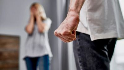 Γερμανία: Ηλεκτρονικό βραχιολάκι για τους δράστες ενδοοικογενειακής βίας