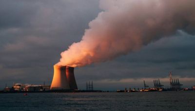 Η Ιαπωνία επιστρέφει στην πυρηνική ενέργεια