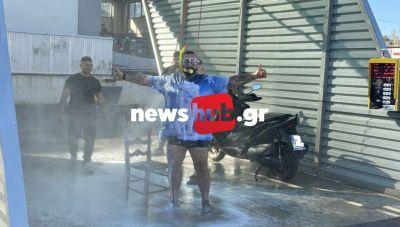 Ηρακλειο: Έκαναν μπανιο το γαμπρό πριν τον ντύσουν σε... πλυντήριο αυτοκινήτων (Βίντεο)