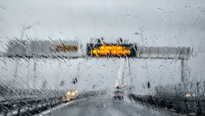 Κακοκαιρία προ των πυλών: Βροχές, καταιγίδες και νοτιάδες στο προσκήνιο - Τι μας περιμένει ως το Σάββατο